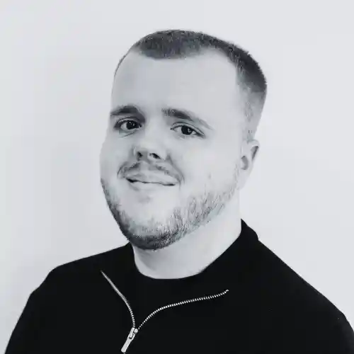 Alex Black and White 2